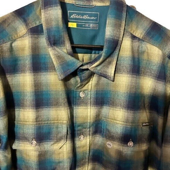 Eddie‎ Bauer Mens Flannel Shirt Relaxed Fit Plaid Long Sleeve Black Gray 2XL - Picture 5 of 5
